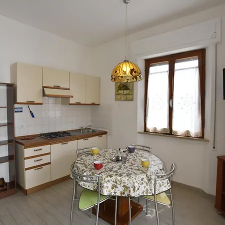 Апартаменты Mare - Terrazza, Giardino Attrezzato E Area Parcheggio