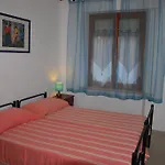アパート Mare - Terrazza, Giardino Attrezzato E Area Parcheggio