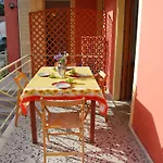 Mare - Terrazza, Giardino Attrezzato E Area Parcheggio