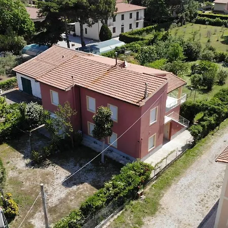 Mare - Terrazza, Giardino Attrezzato E Area Parcheggio 아파트 *