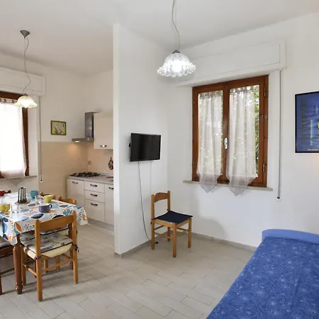 アパート Mare - Terrazza, Giardino Attrezzato E Area Parcheggio