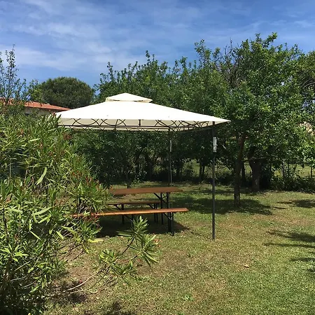 Mare - Terrazza, Giardino Attrezzato E Area Parcheggio アパート *